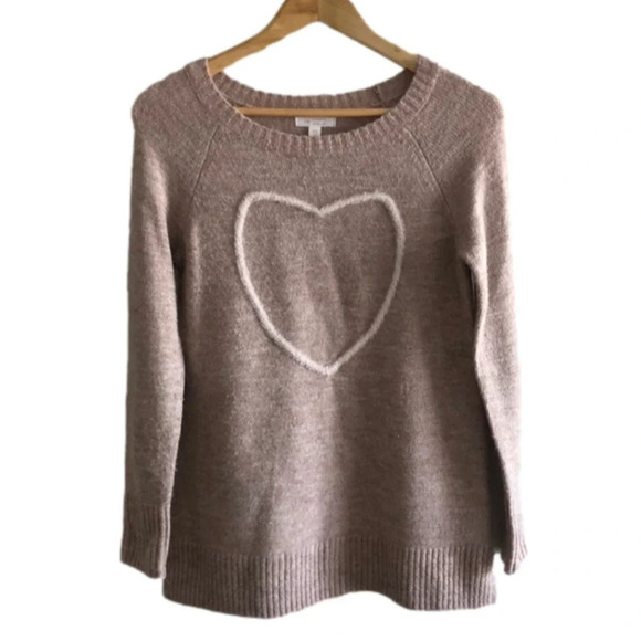 LAUREN CONRAD | Pink heart Valentine’s sweater - Picture 1 of 8